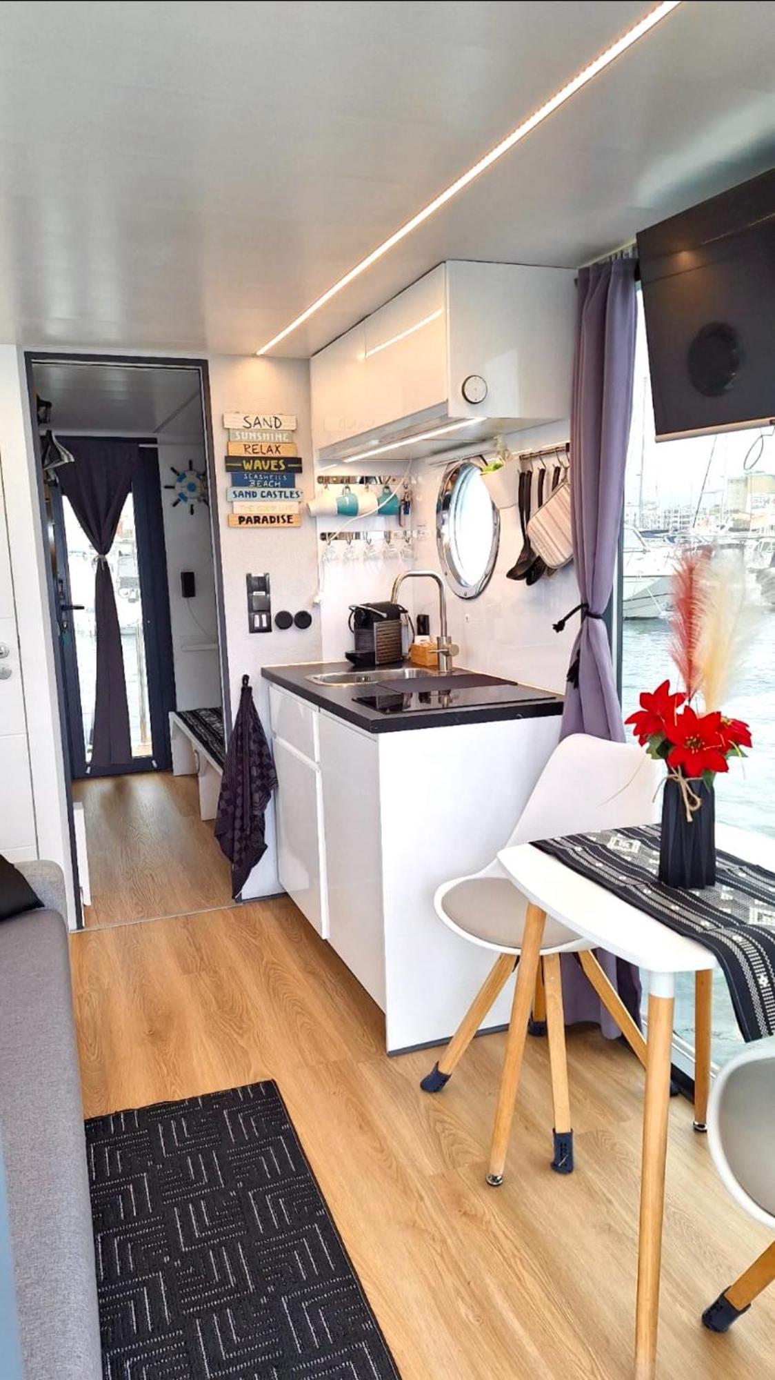 Hotel Houseboat Seabreeze Alghero Exterior foto
